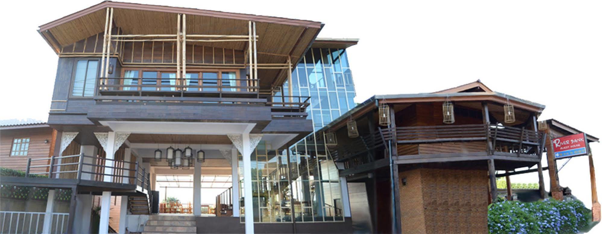 River Bank Resort Mae Sariang Exterior foto